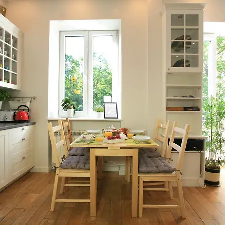 Apartman Concierge Traveller's Nest Wspolna